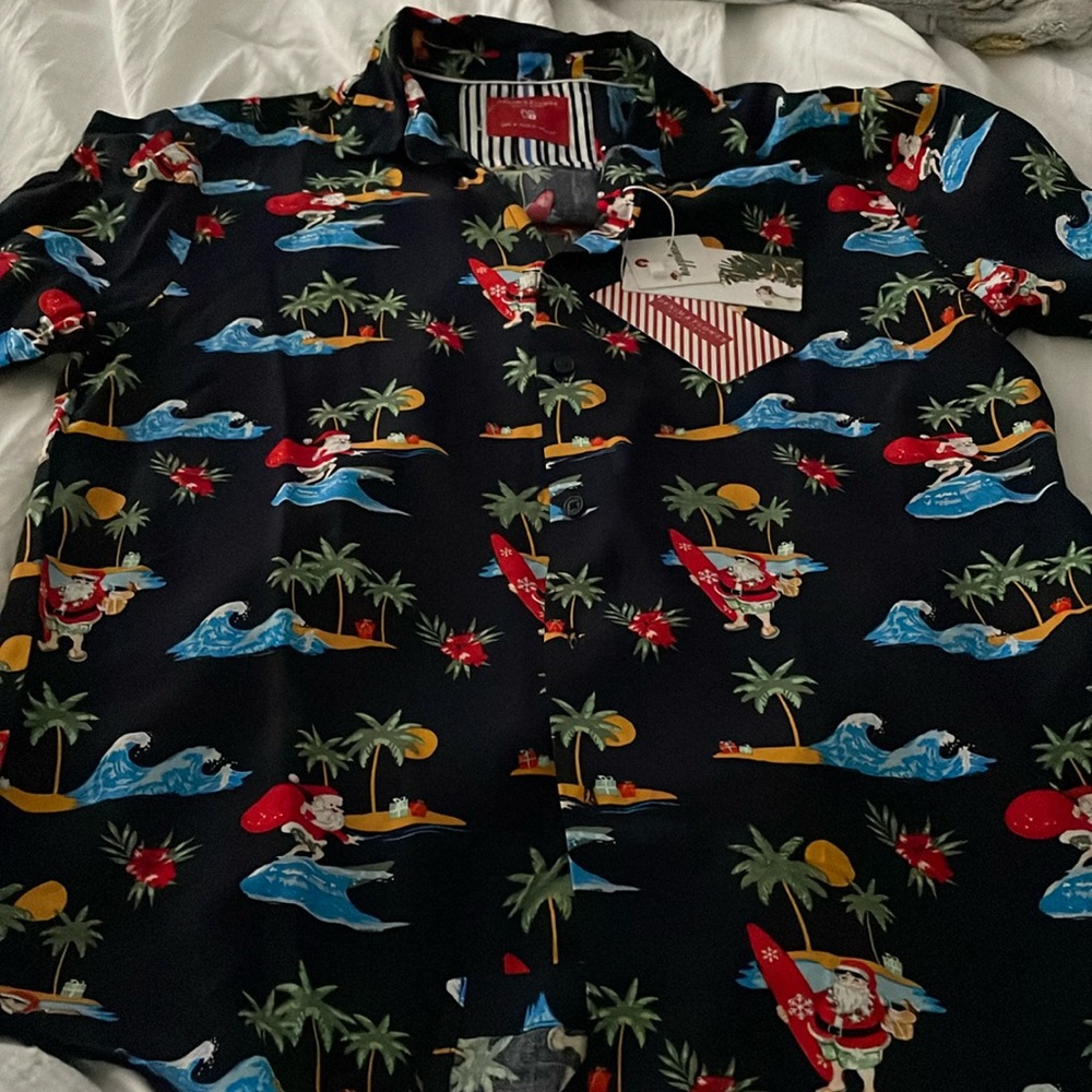 NWT Mens Fun Christmas shirt!